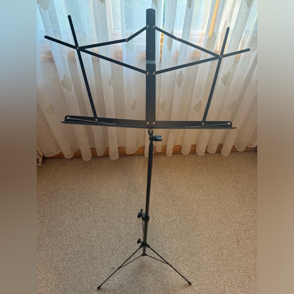 Music stand